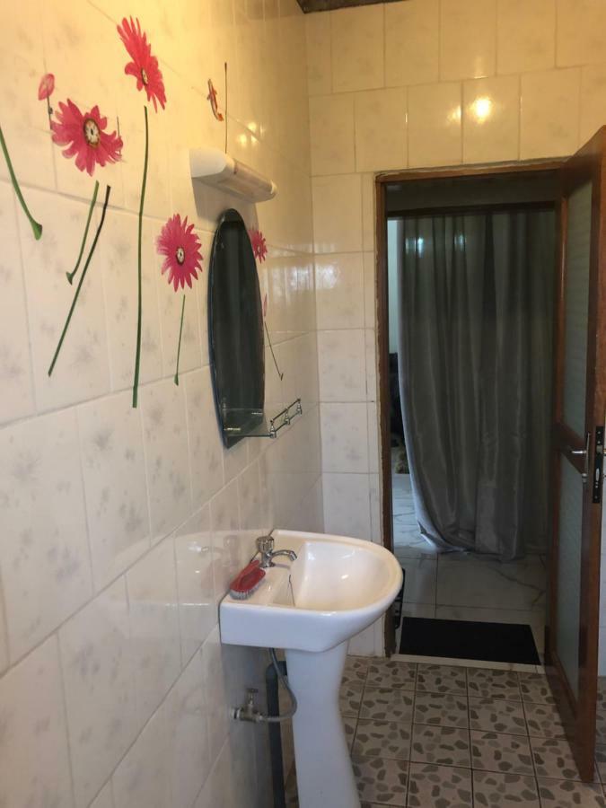 Villa Contemporaine Yaoundé Buitenkant foto